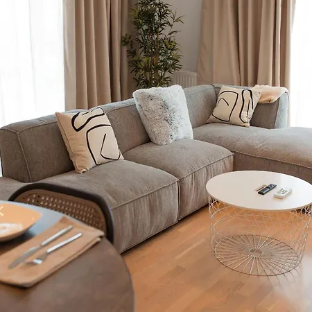 Marble Heights - Luxury 1br With Parking & Balcony Appartement