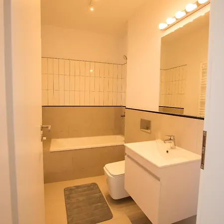 Marble Heights - Luxury 1br With Parking & Balcony Apartmán Bukurešť