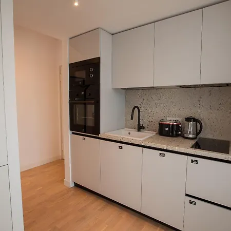 Lejlighed Marble Heights - Luxury 1br With Parking & Balcony Bukarest